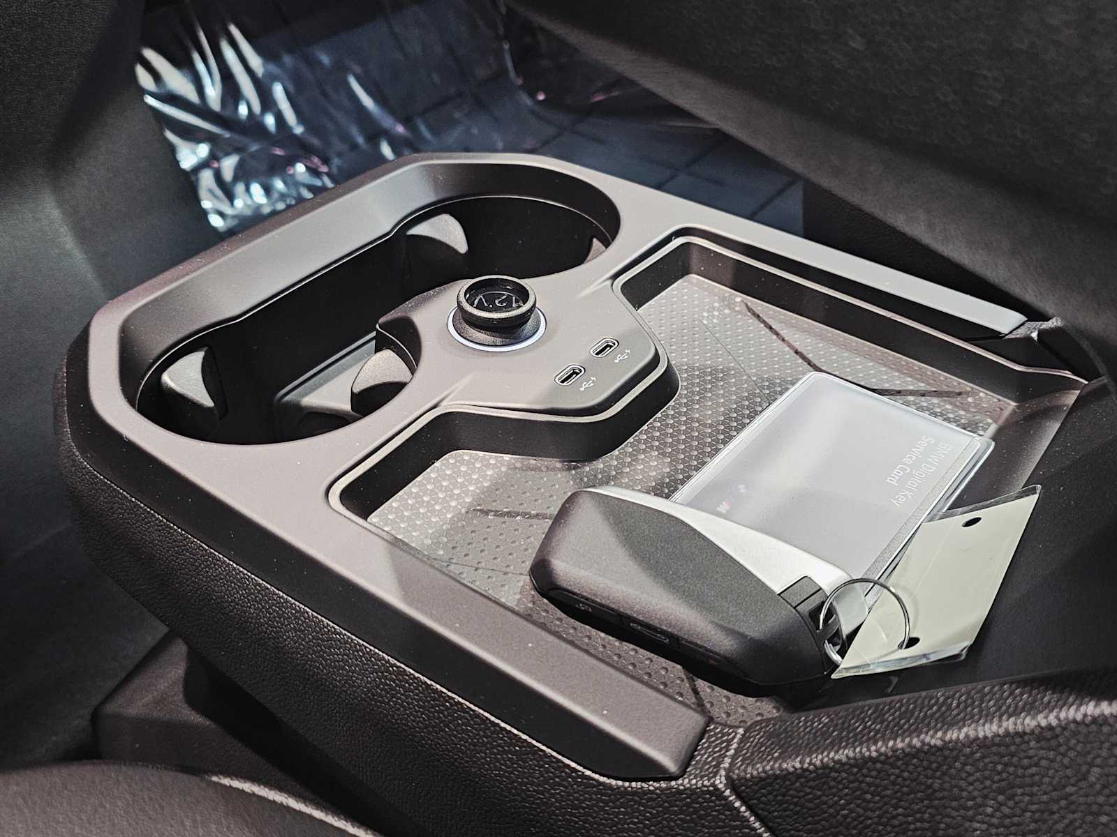 Thumbnail: 2026 BMW iX - 19