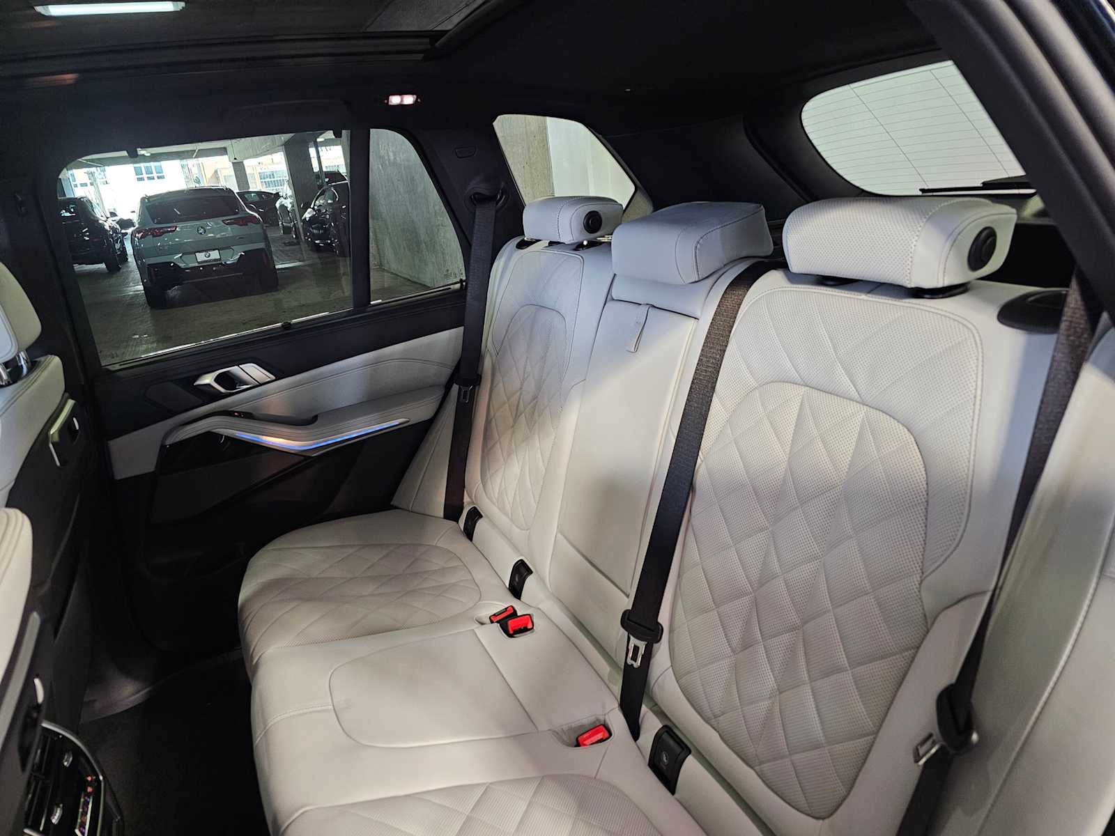 Thumbnail: 2026 BMW X5 - 35