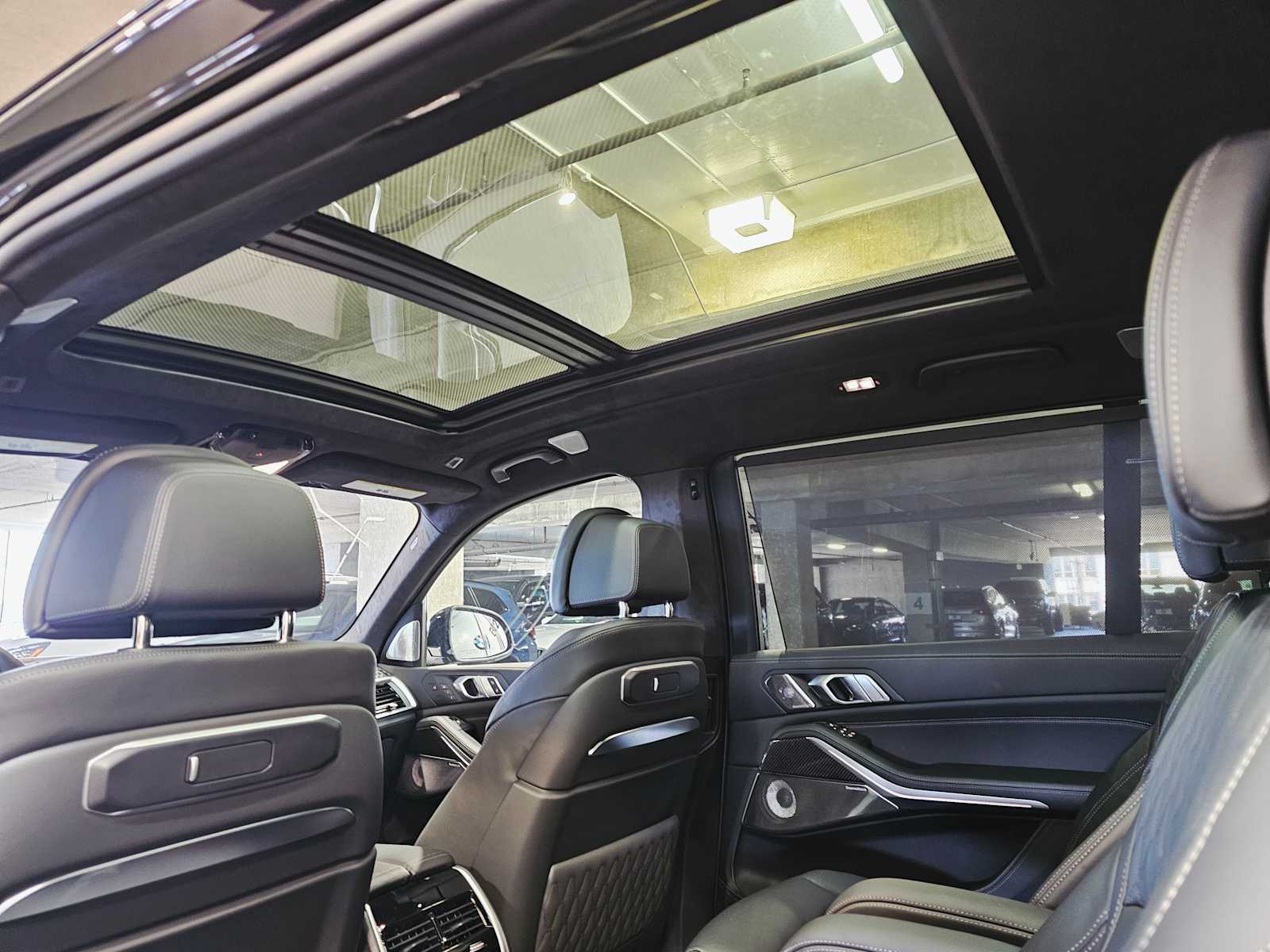 Thumbnail: 2026 BMW X7 - 26