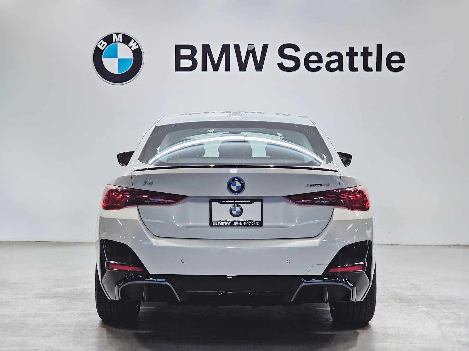 Thumbnail: 2025 BMW i4 - 5