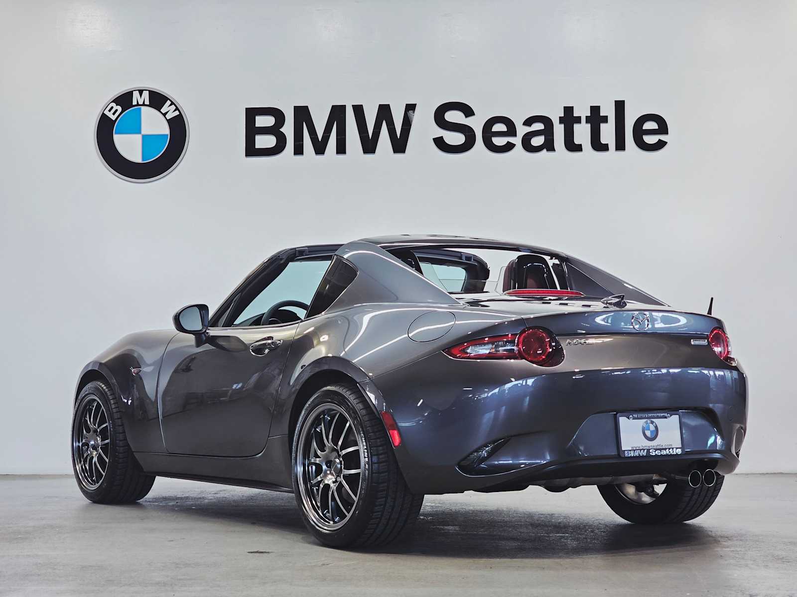 Thumbnail: 2017 Mazda MX-5 Miata - 3