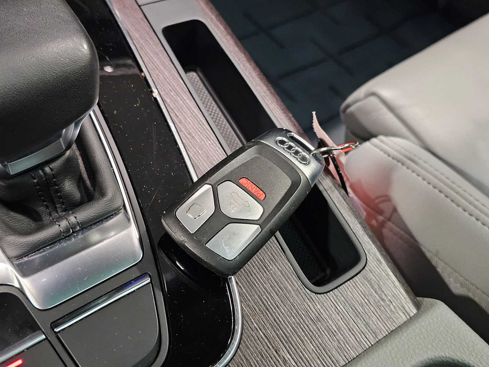 Thumbnail: 2024 Audi Q5 - 30