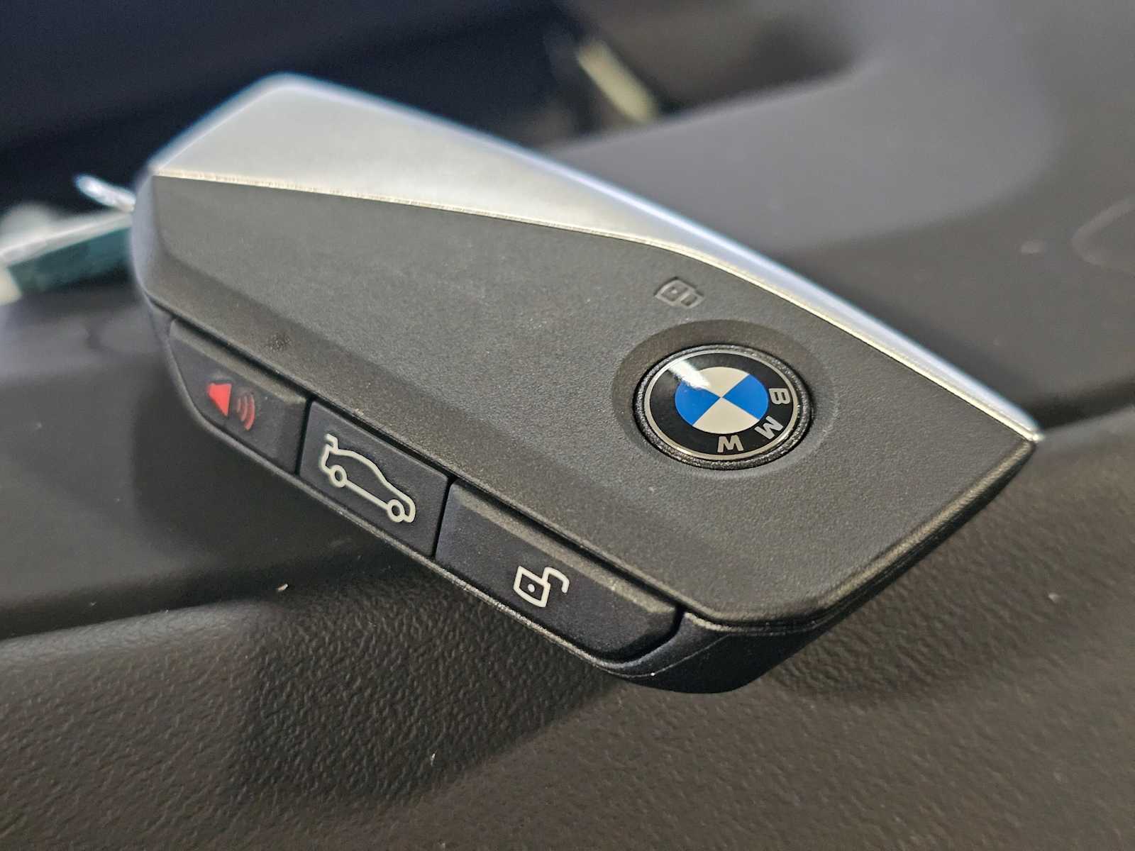 Thumbnail: 2026 BMW X5 - 43
