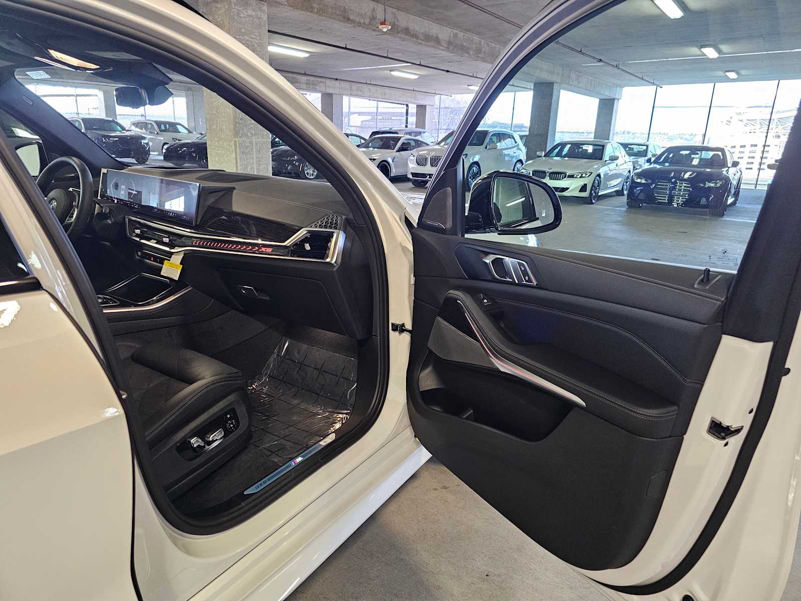 Thumbnail: 2026 BMW X5 - 41