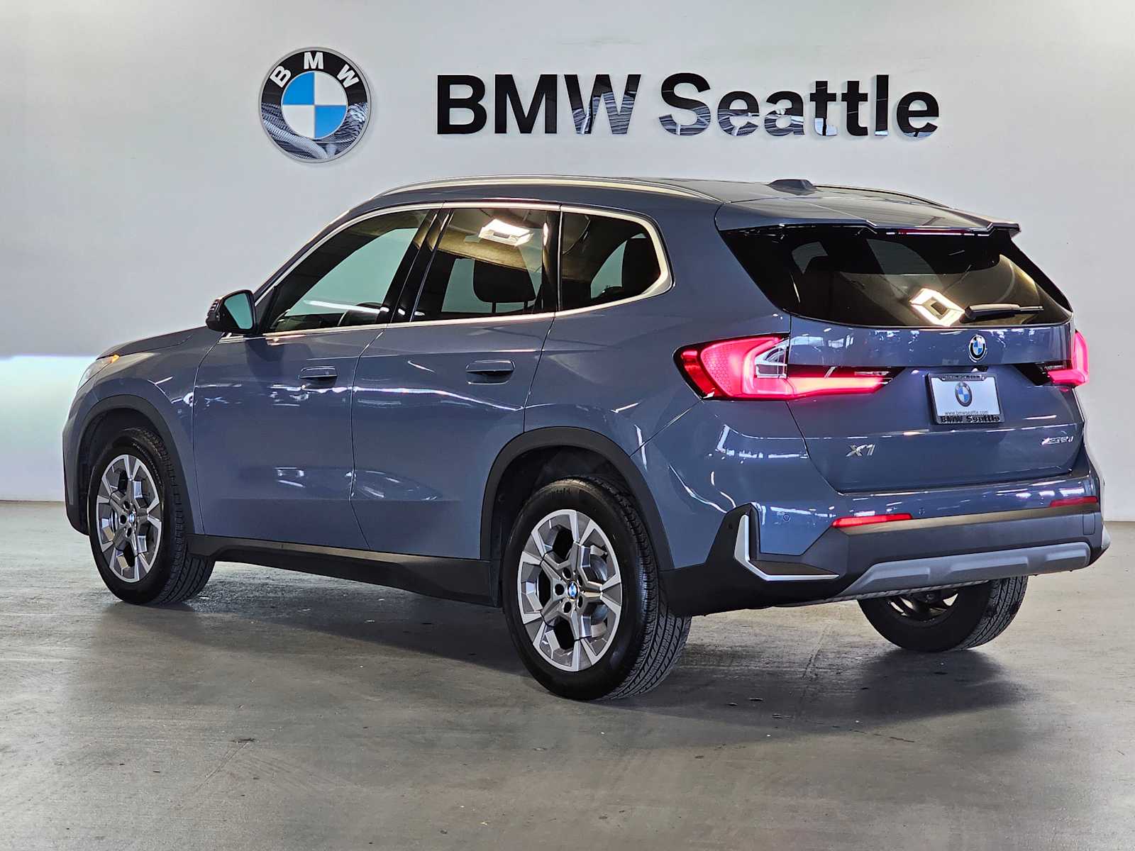 Thumbnail: 2023 BMW X1 - 4