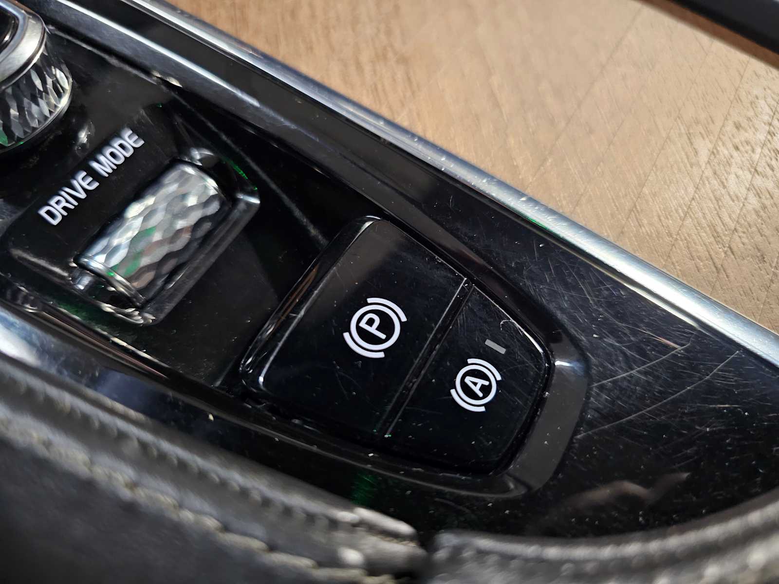 Thumbnail: 2016 Volvo XC90 - 21