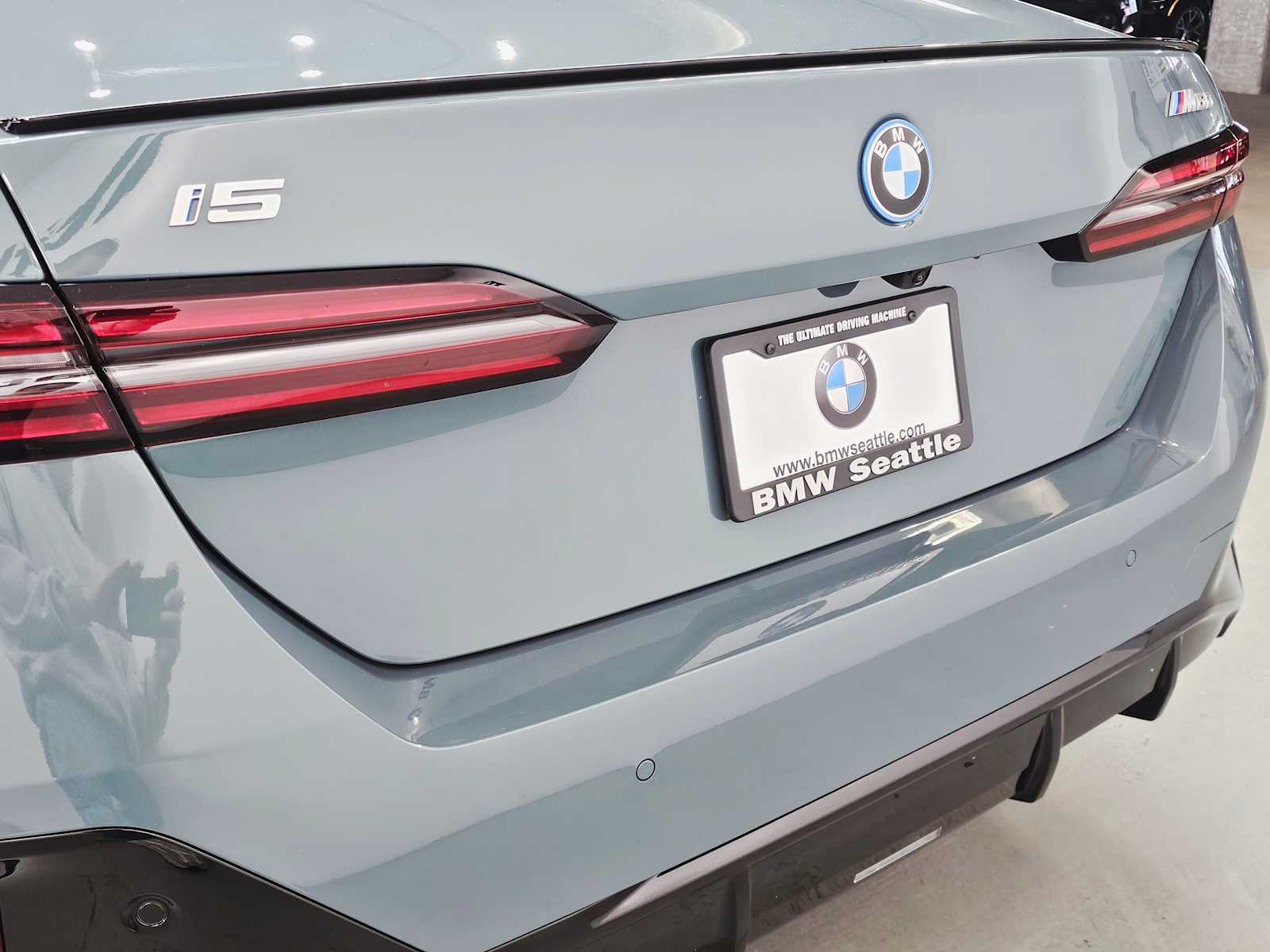 Thumbnail: 2025 BMW i5 - 7