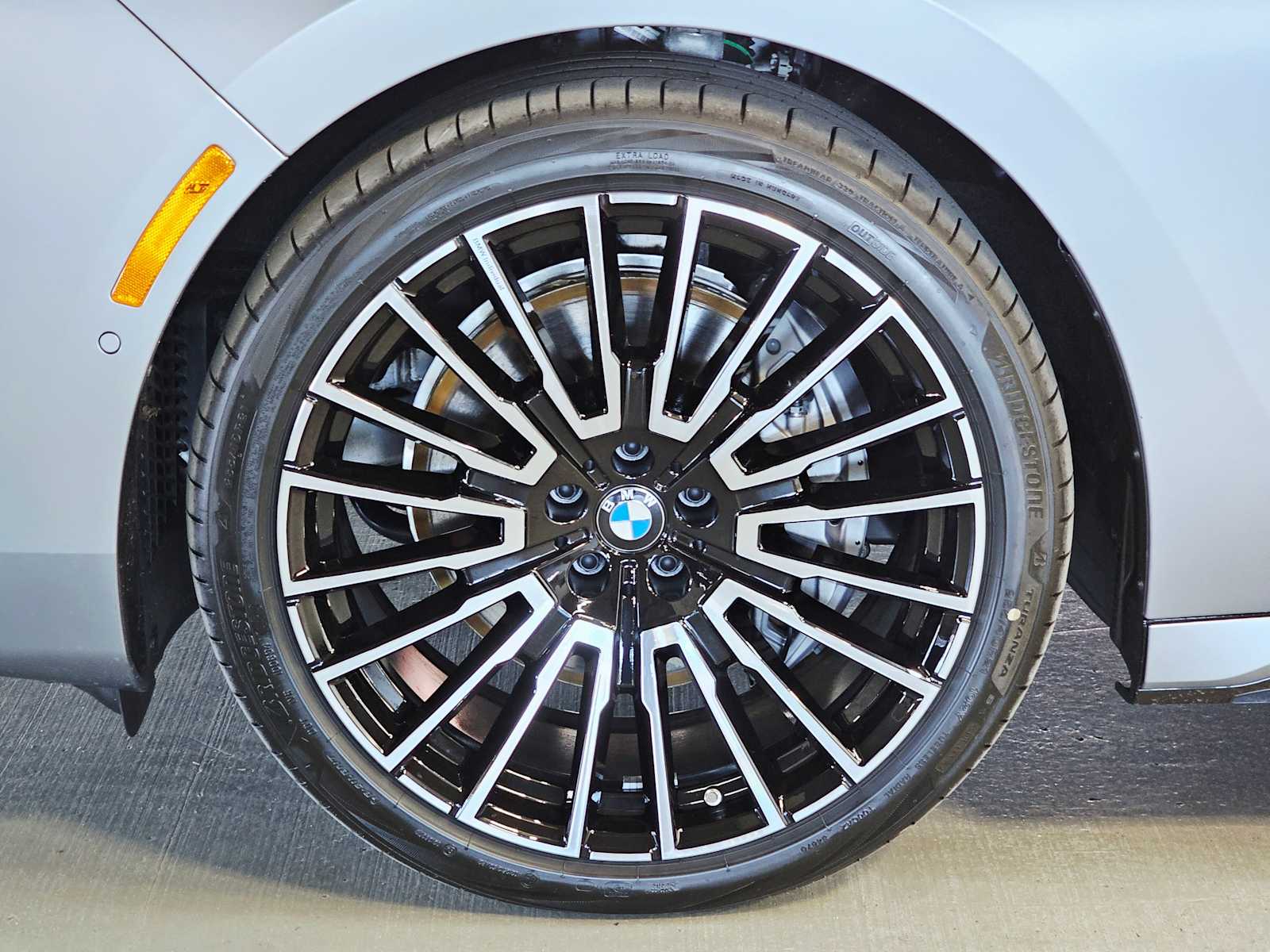 Thumbnail: 2025 BMW 7 Series - 8