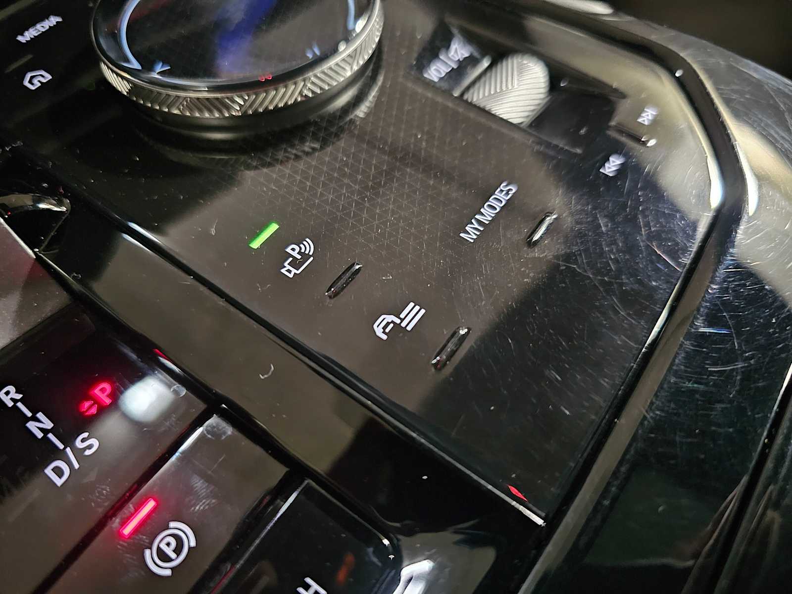 Thumbnail: 2024 BMW 5 Series - 24