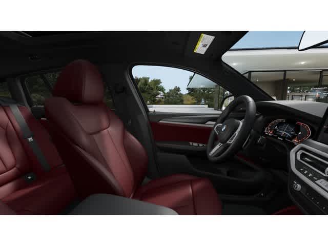 Thumbnail: 2025 BMW X4 - 9