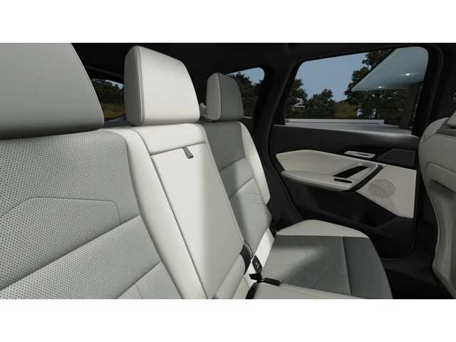 Thumbnail: 2026 BMW X1 - 12