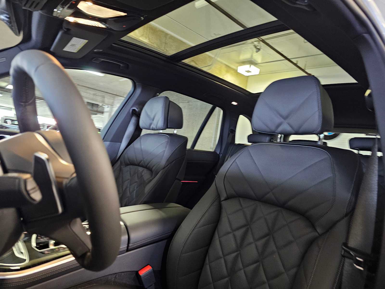 Thumbnail: 2026 BMW X5 - 33