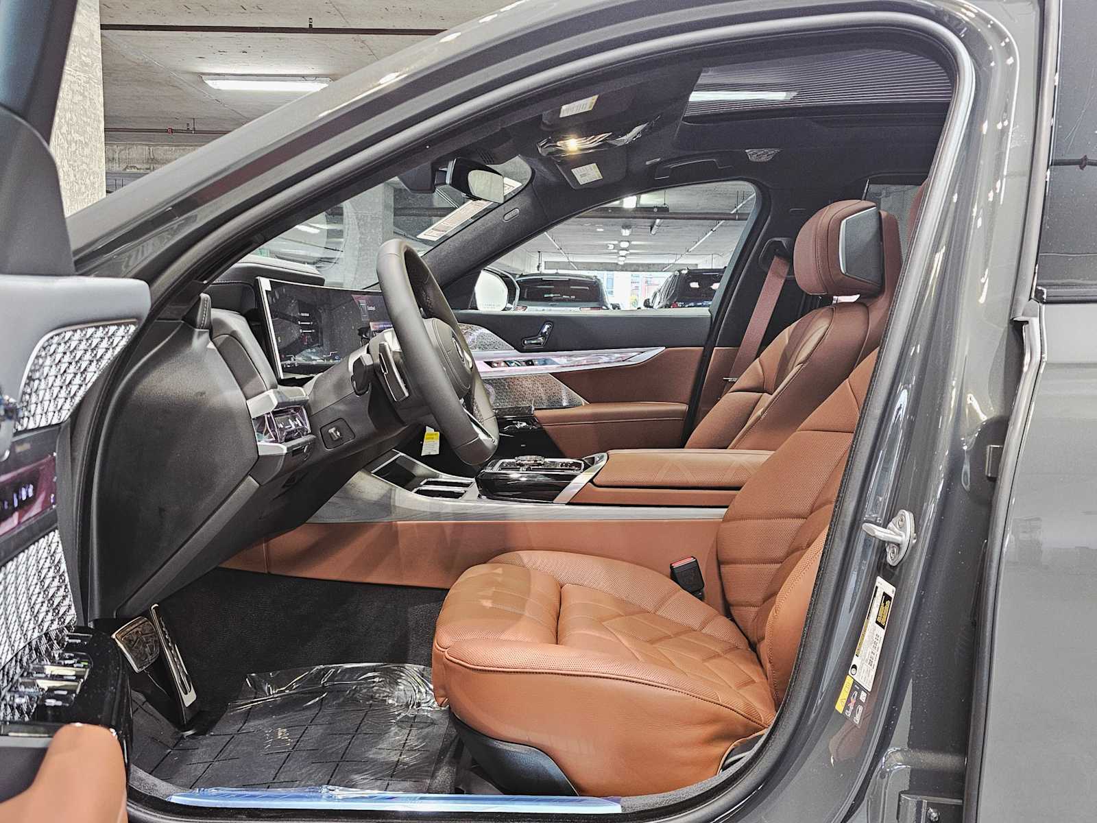 Thumbnail: 2026 BMW 7 Series - 23