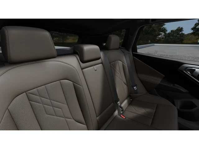 Thumbnail: 2026 BMW X3 - 12