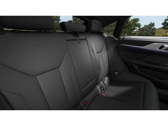 Thumbnail: 2026 BMW i4 - 12