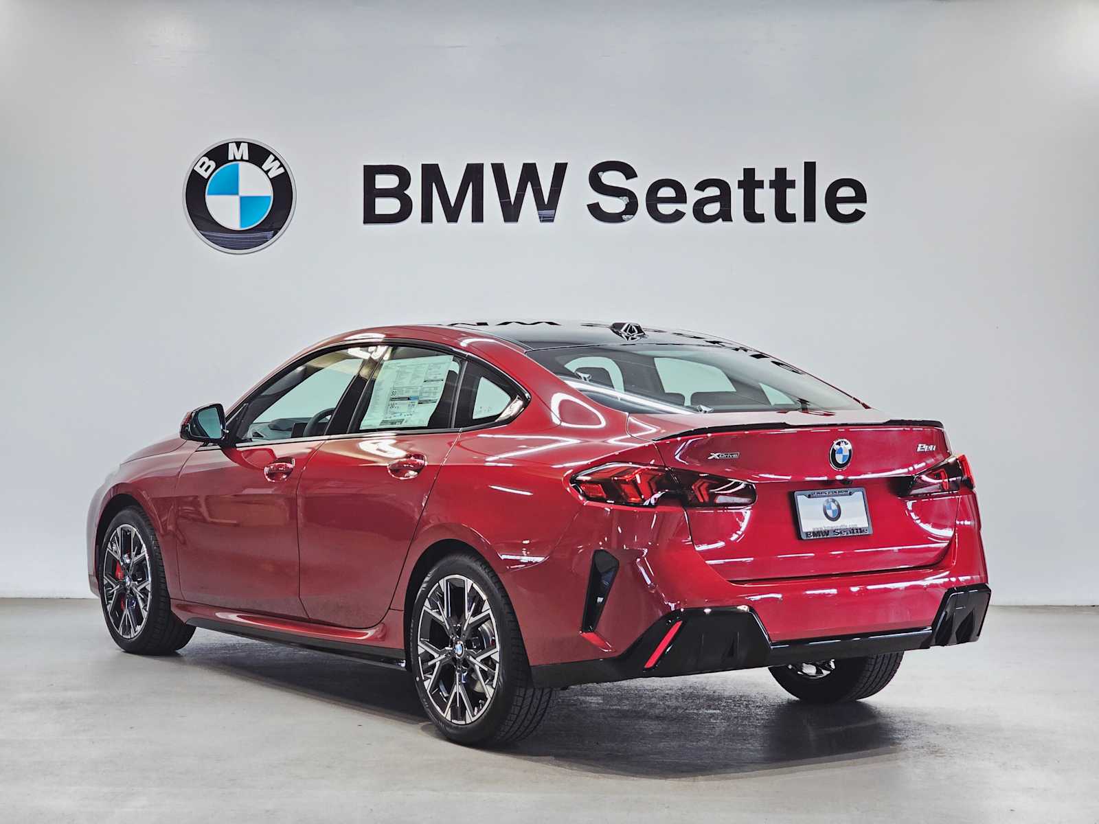 Thumbnail: 2025 BMW 2 Series - 4