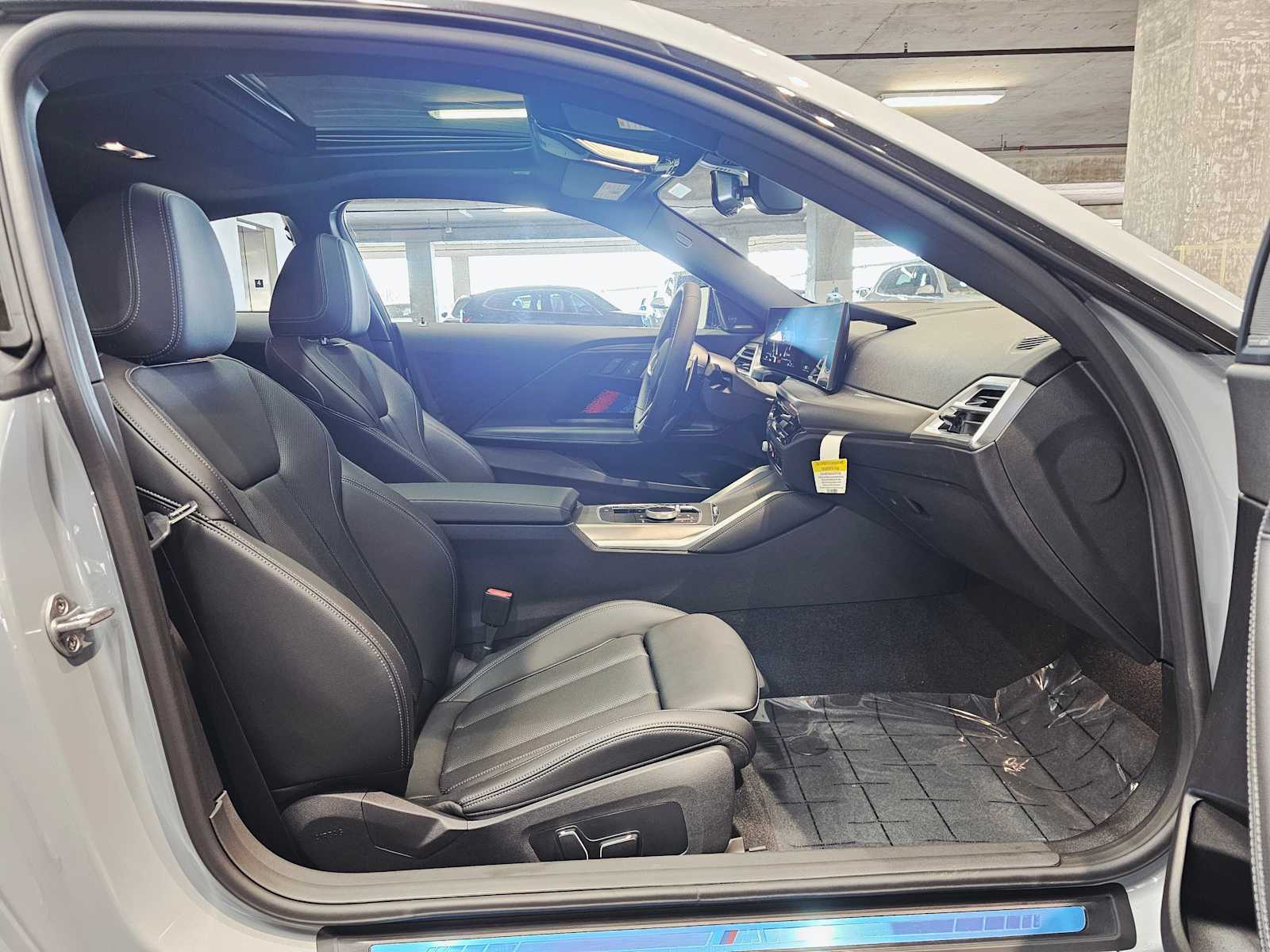 Thumbnail: 2025 BMW 2 Series - 26