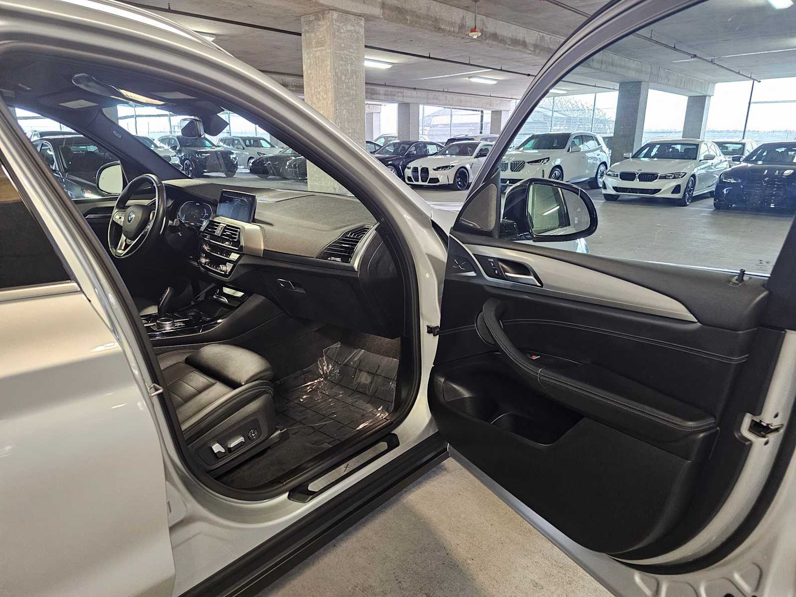 Thumbnail: 2021 BMW X3 - 40