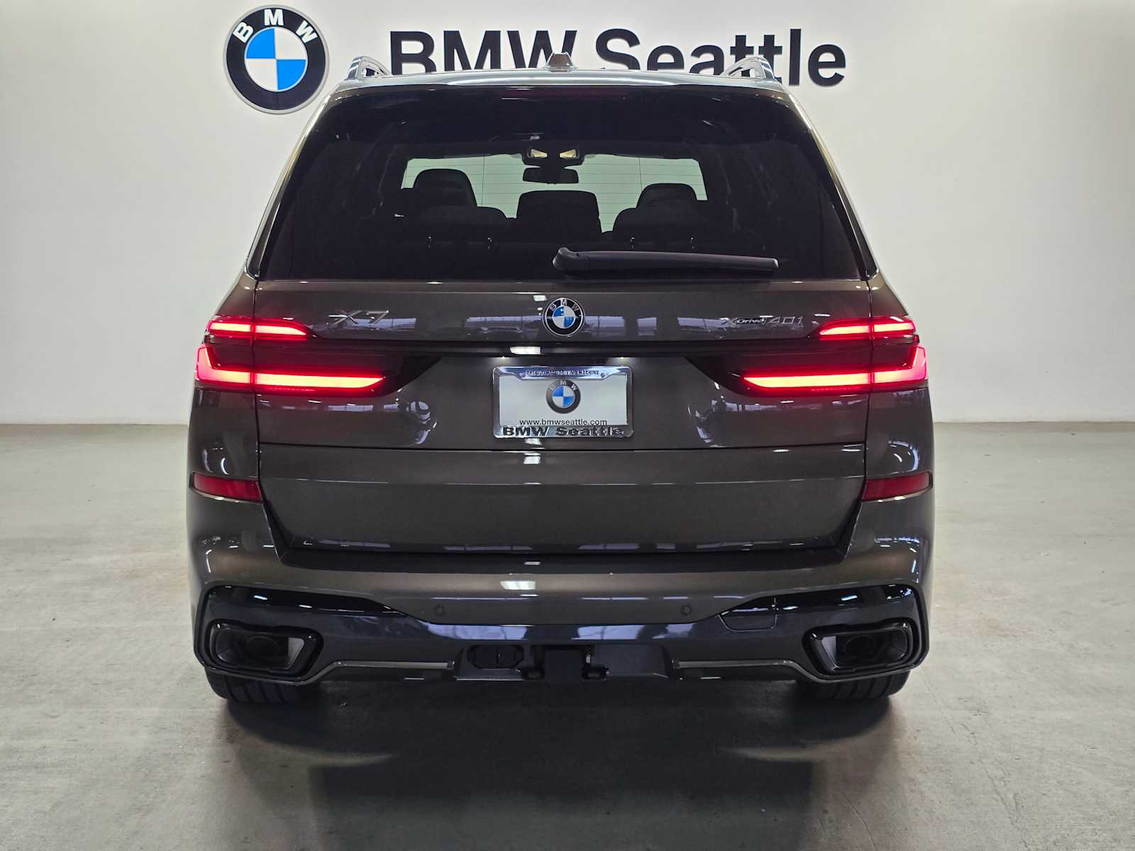 Thumbnail: 2026 BMW X7 - 5