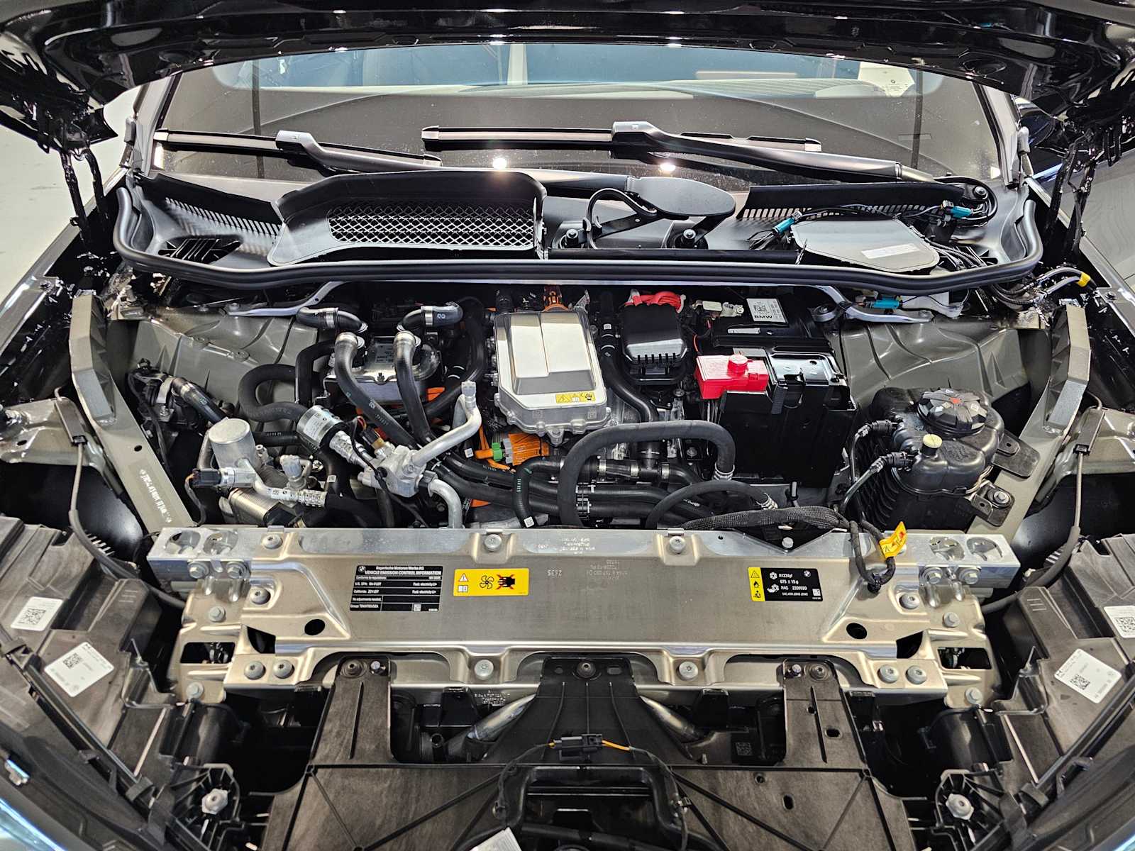 Thumbnail: 2026 BMW iX - 31