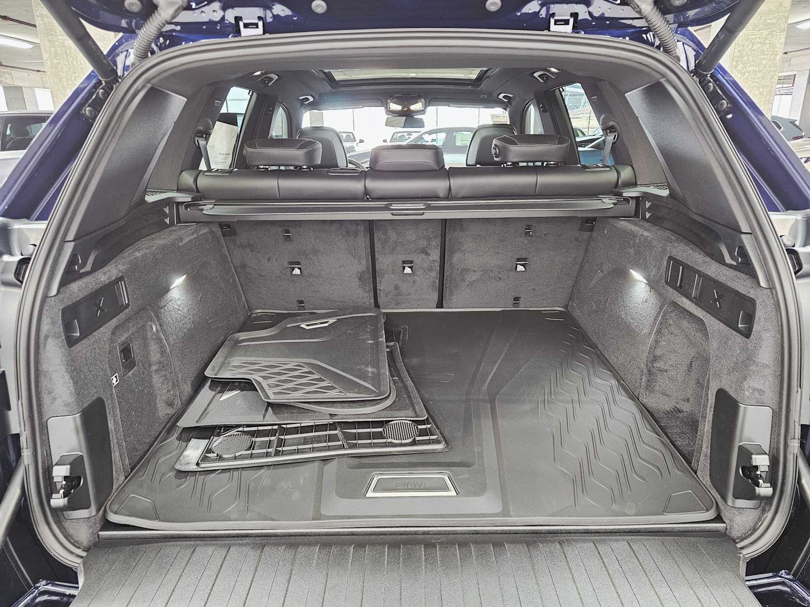 Thumbnail: 2026 BMW X5 - 28