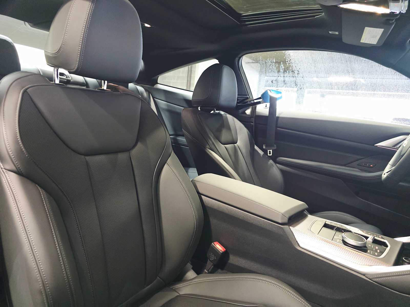 Thumbnail: 2026 BMW 4 Series - 26