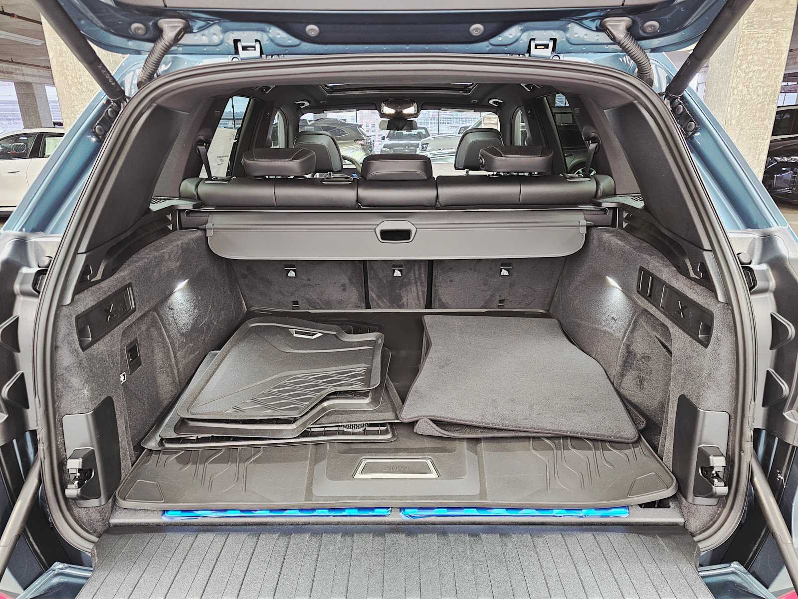 Thumbnail: 2026 BMW X5 - 28