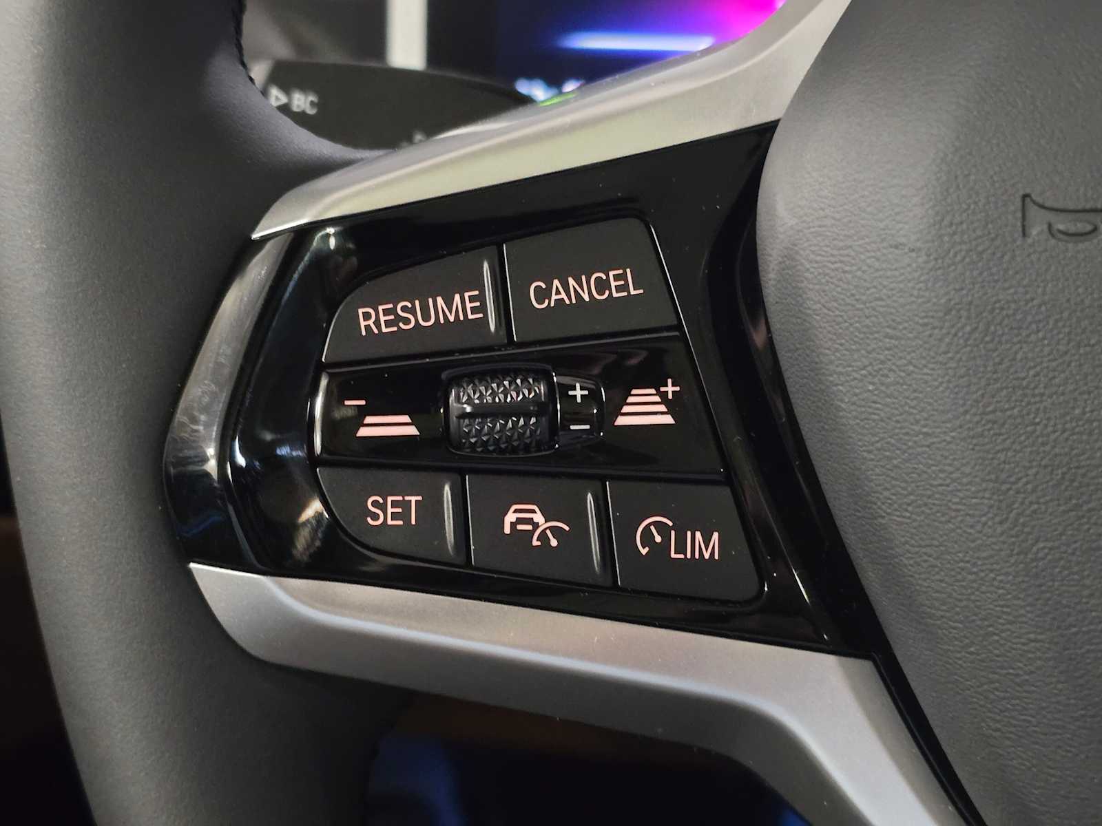 Thumbnail: 2025 BMW i4 - 21