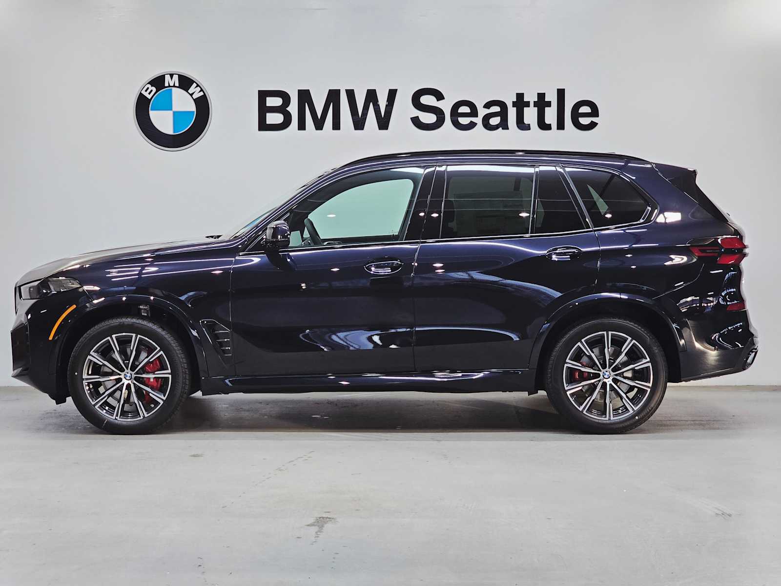 Thumbnail: 2026 BMW X5 - 3