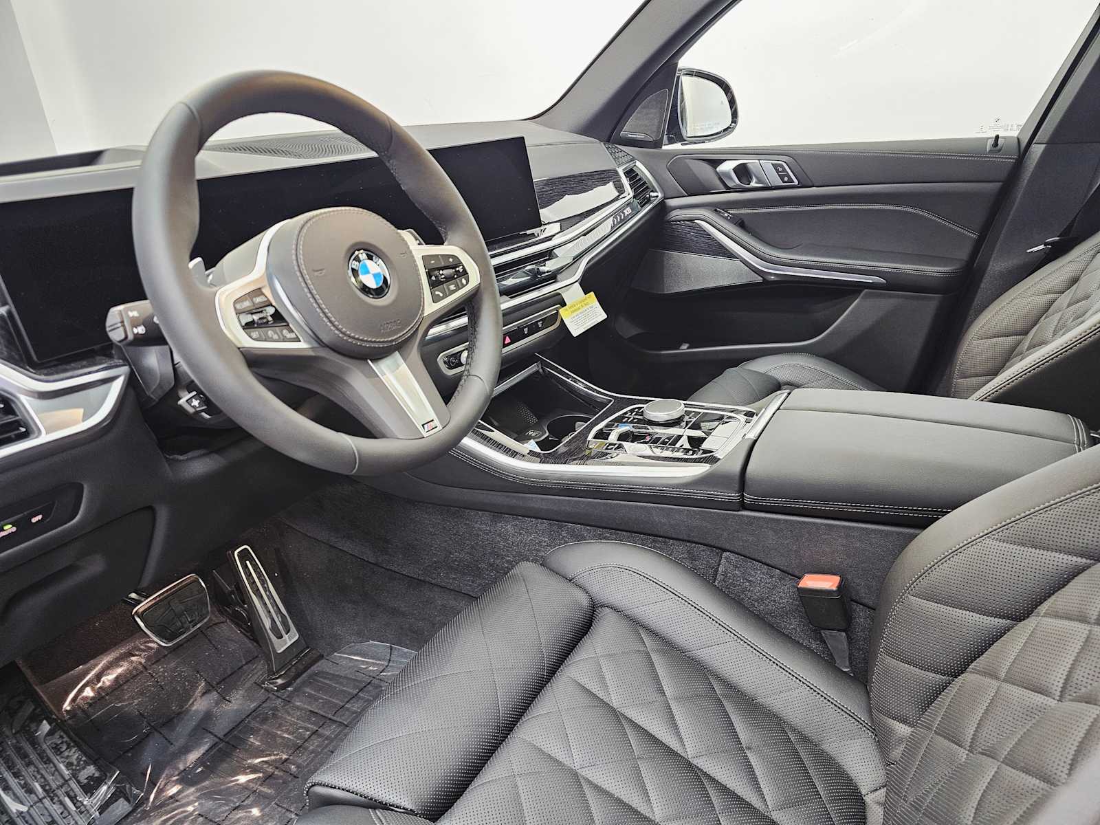 Thumbnail: 2026 BMW X5 - 2