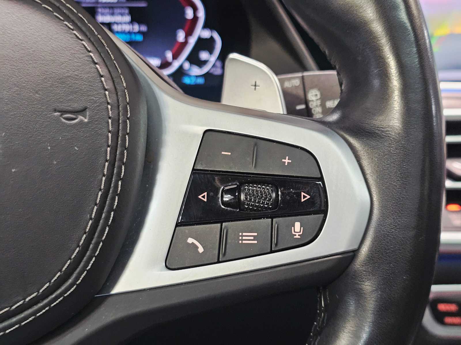 Thumbnail: 2022 BMW X5 - 12