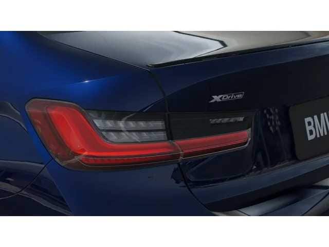 Thumbnail: 2026 BMW 3 Series - 8