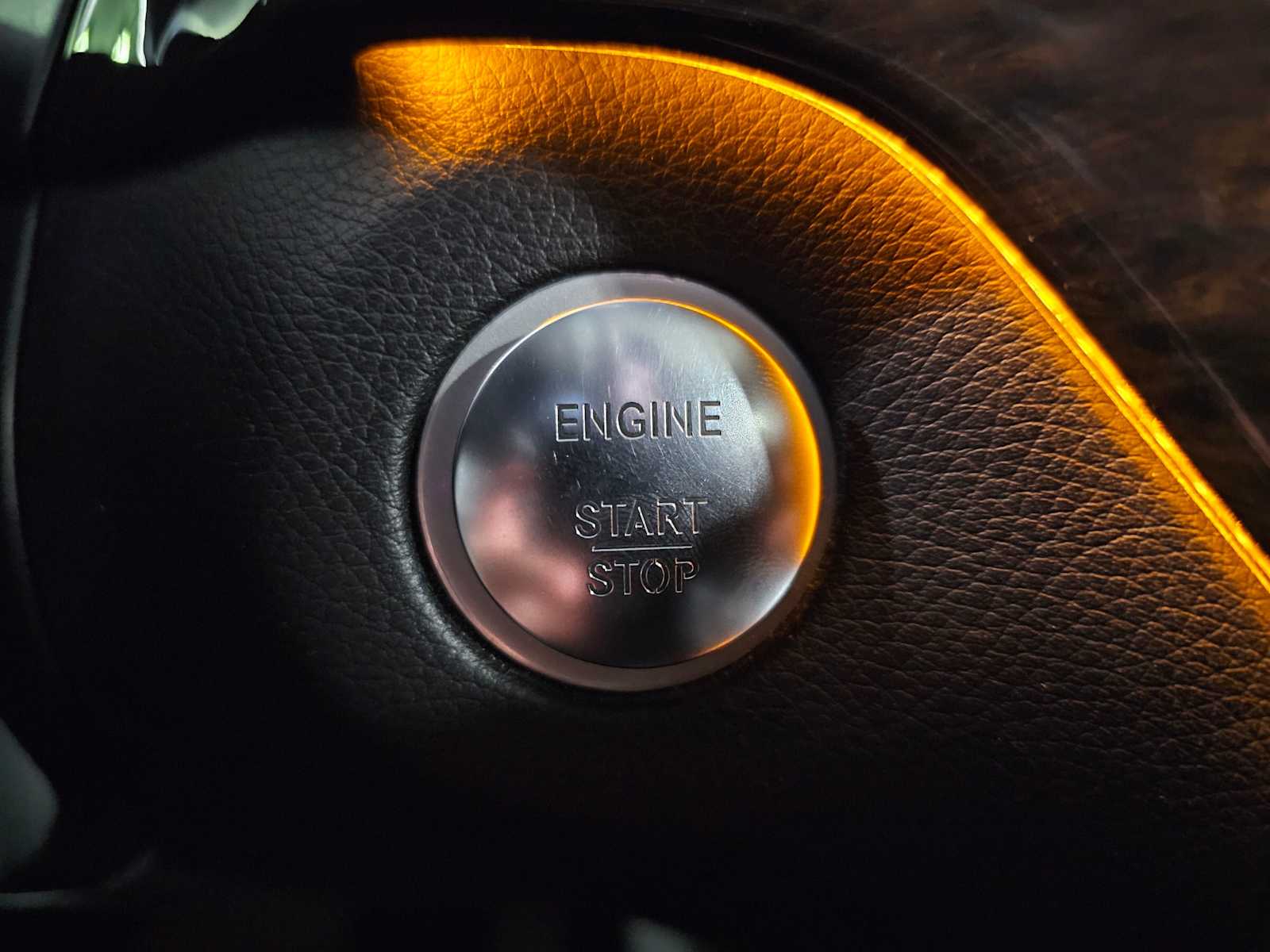 Thumbnail: 2014 Mercedes-Benz M-Class - 19