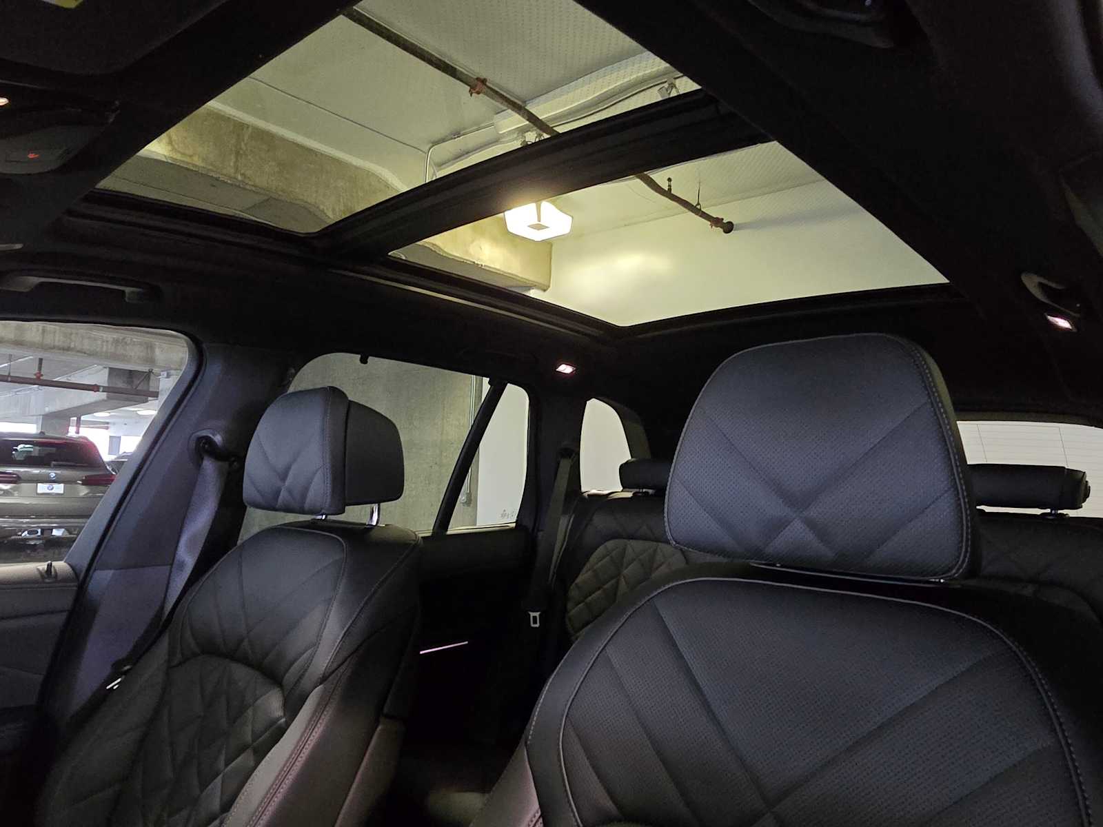 Thumbnail: 2026 BMW X5 - 21