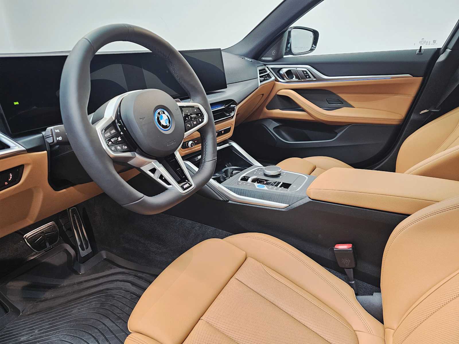 Thumbnail: 2025 BMW i4 - 2