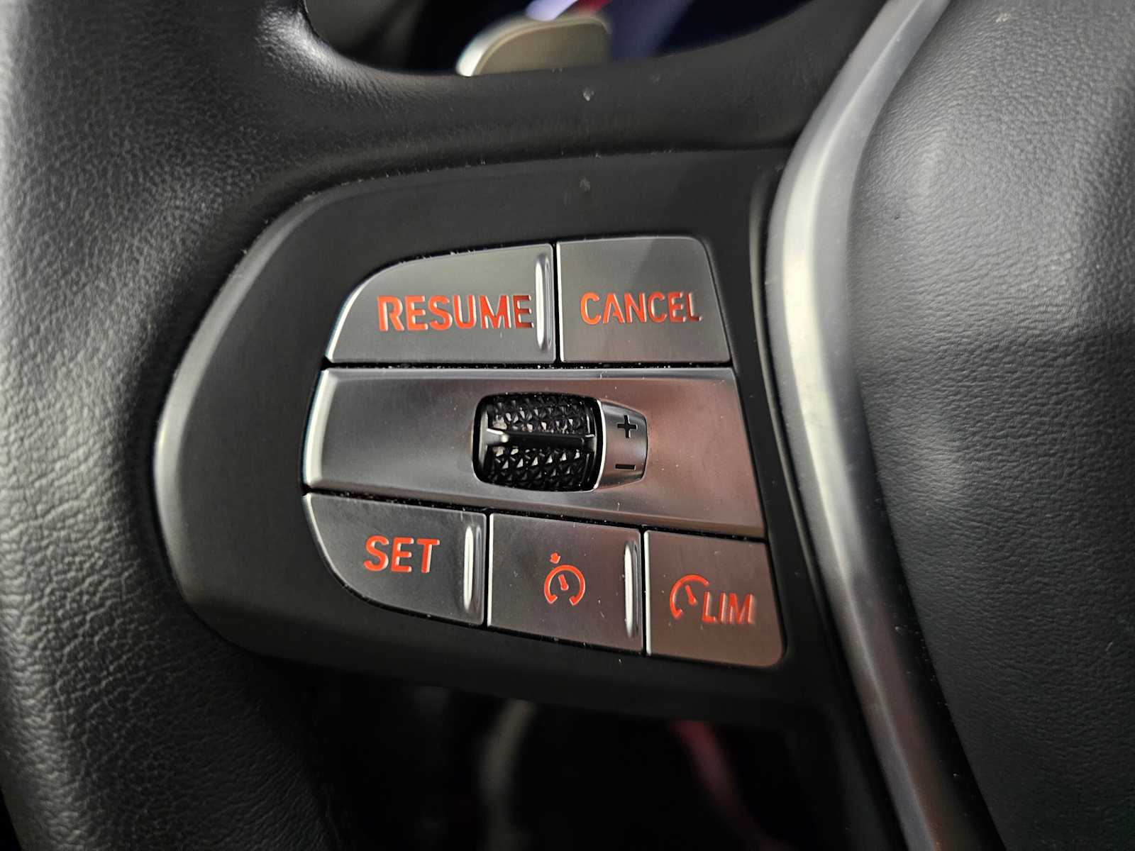 Thumbnail: 2023 BMW X3 - 22