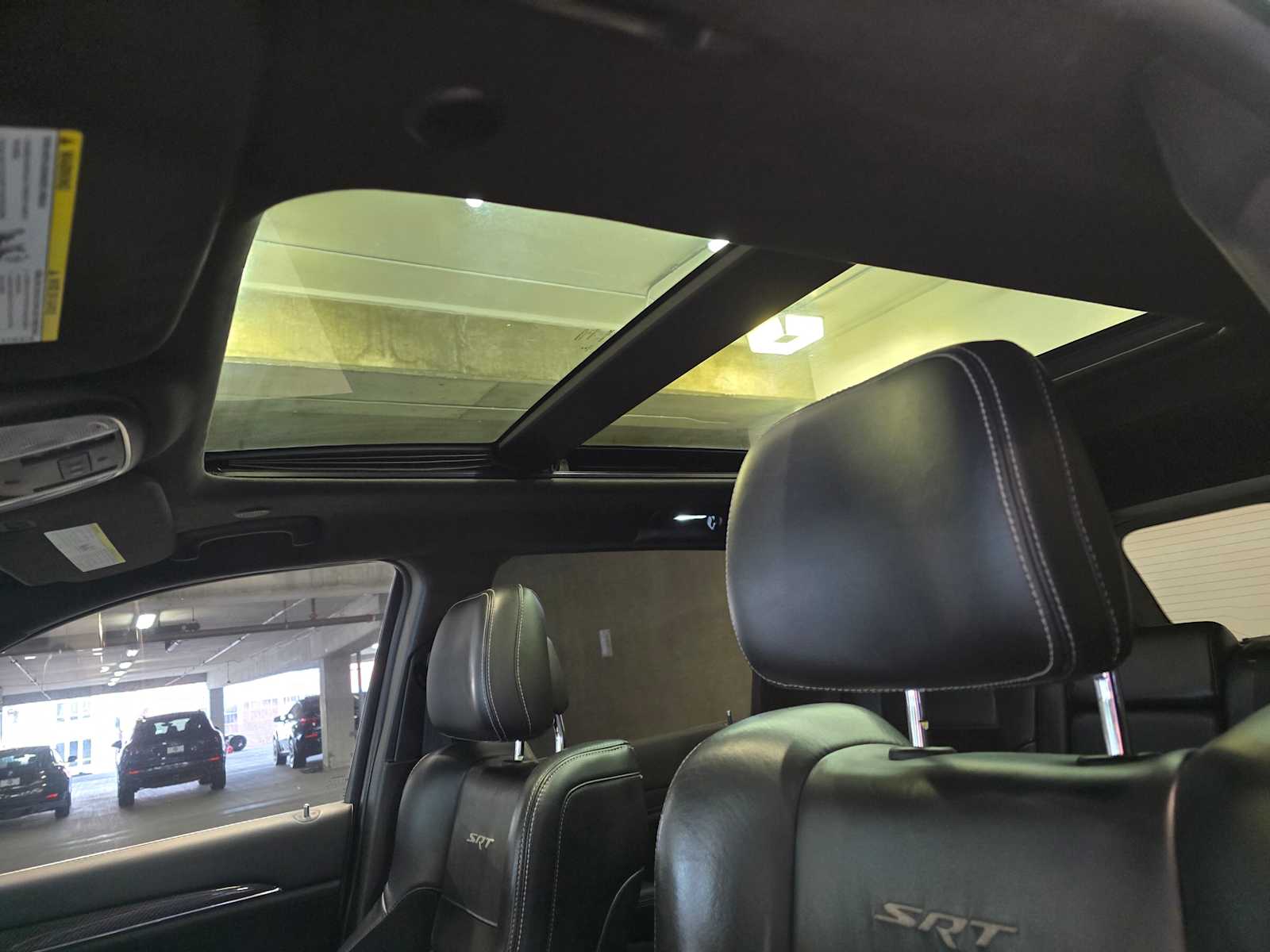 Thumbnail: 2015 Jeep Grand Cherokee - 27