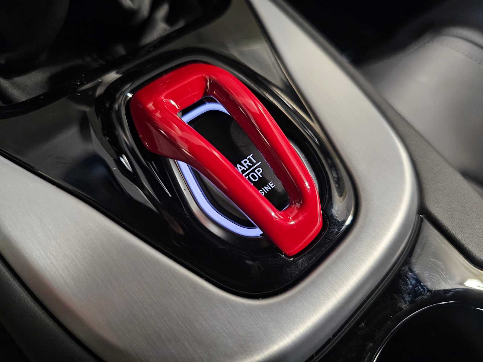 Thumbnail: 2024 Lotus Emira - 18