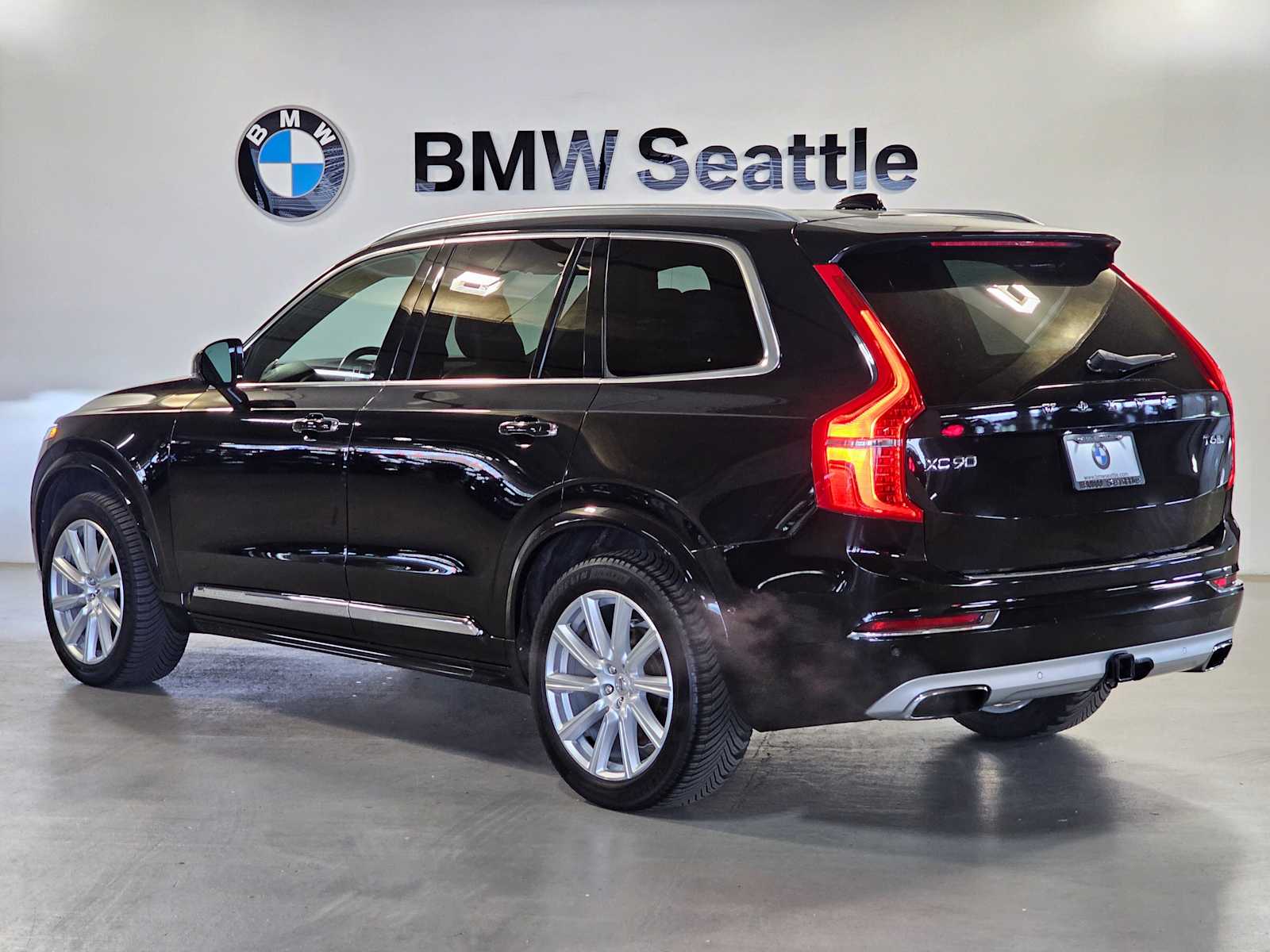 Thumbnail: 2016 Volvo XC90 - 4