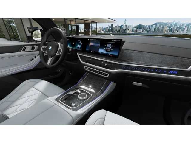 Thumbnail: 2026 BMW X5 - 14