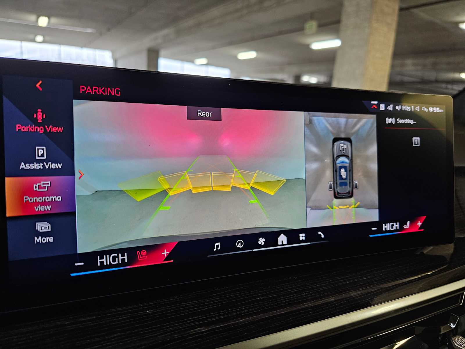 Thumbnail: 2026 BMW X7 - 17