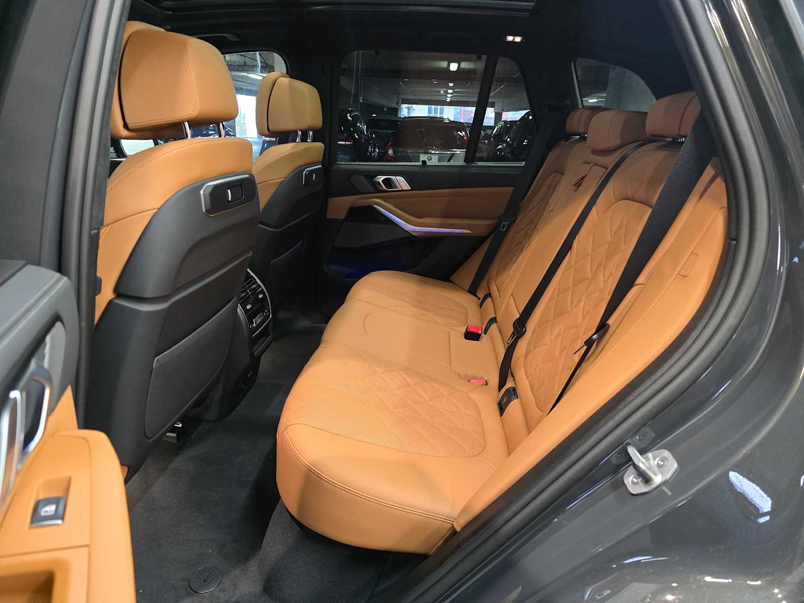 Thumbnail: 2026 BMW X5 - 25