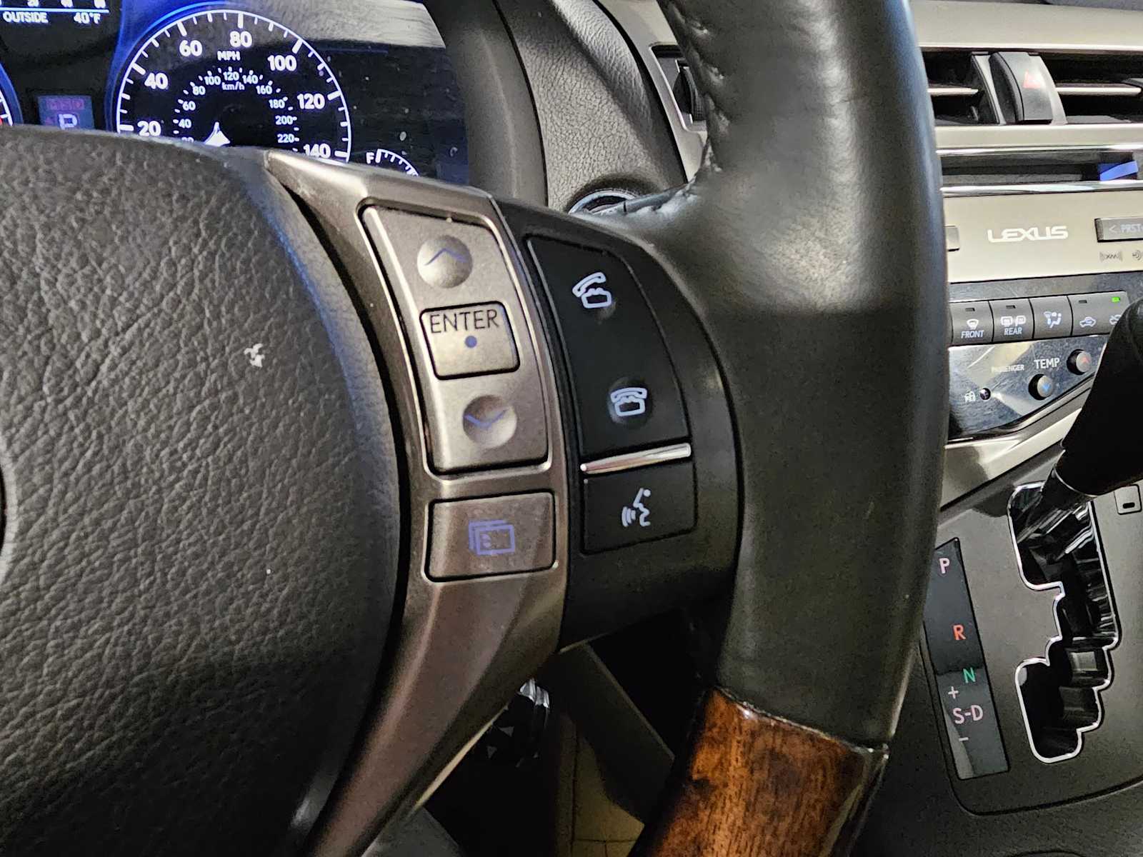 Thumbnail: 2015 Lexus RX - 18