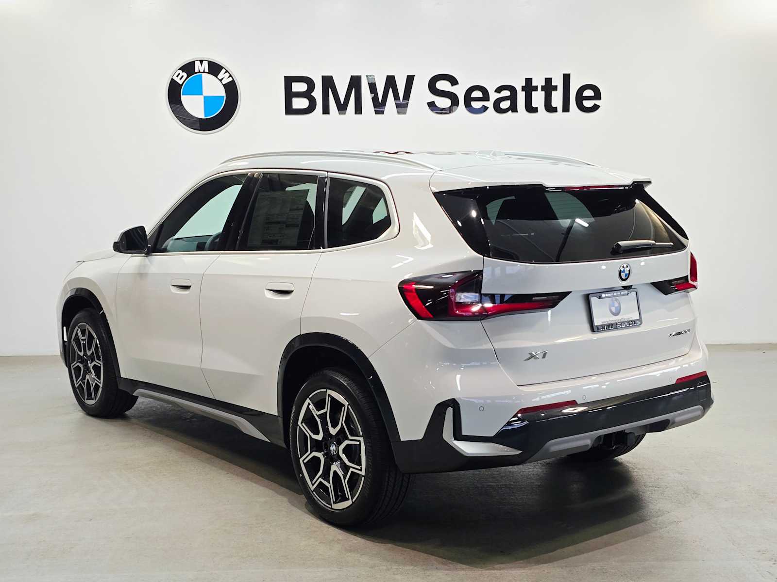 Thumbnail: 2026 BMW X1 - 4