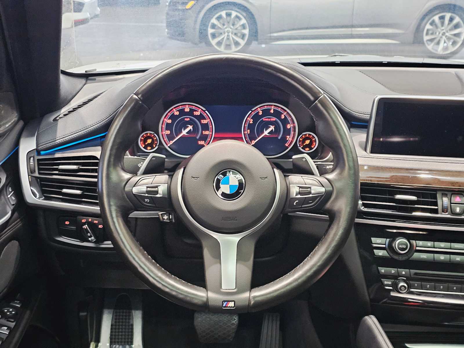 Thumbnail: 2019 BMW X6 - 11