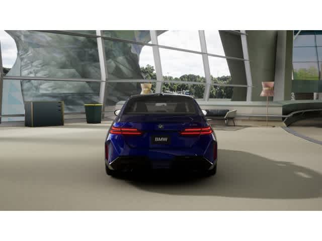 Thumbnail: 2026 BMW M5 - 5