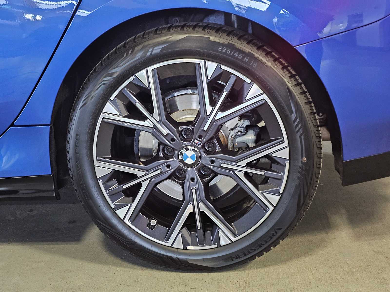 Thumbnail: 2025 BMW 2 Series - 9