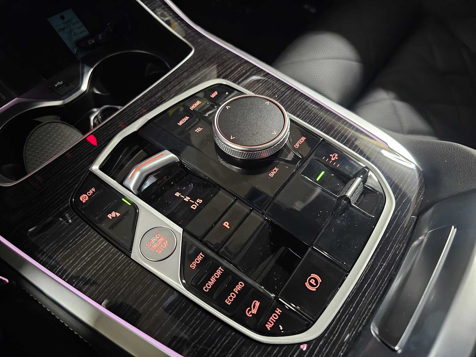 Thumbnail: 2026 BMW X7 - 22
