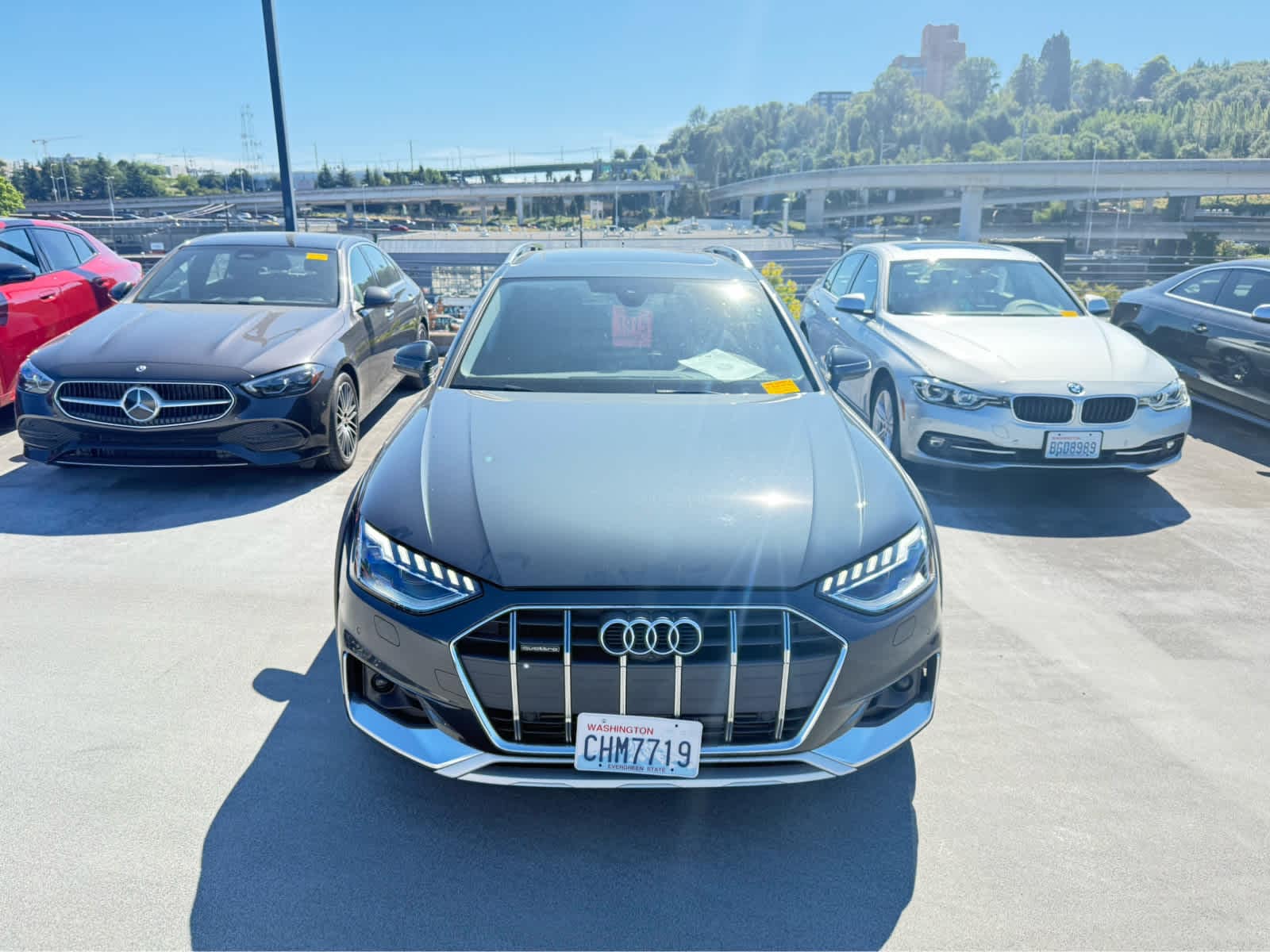 Thumbnail: 2023 Audi A4 - 1