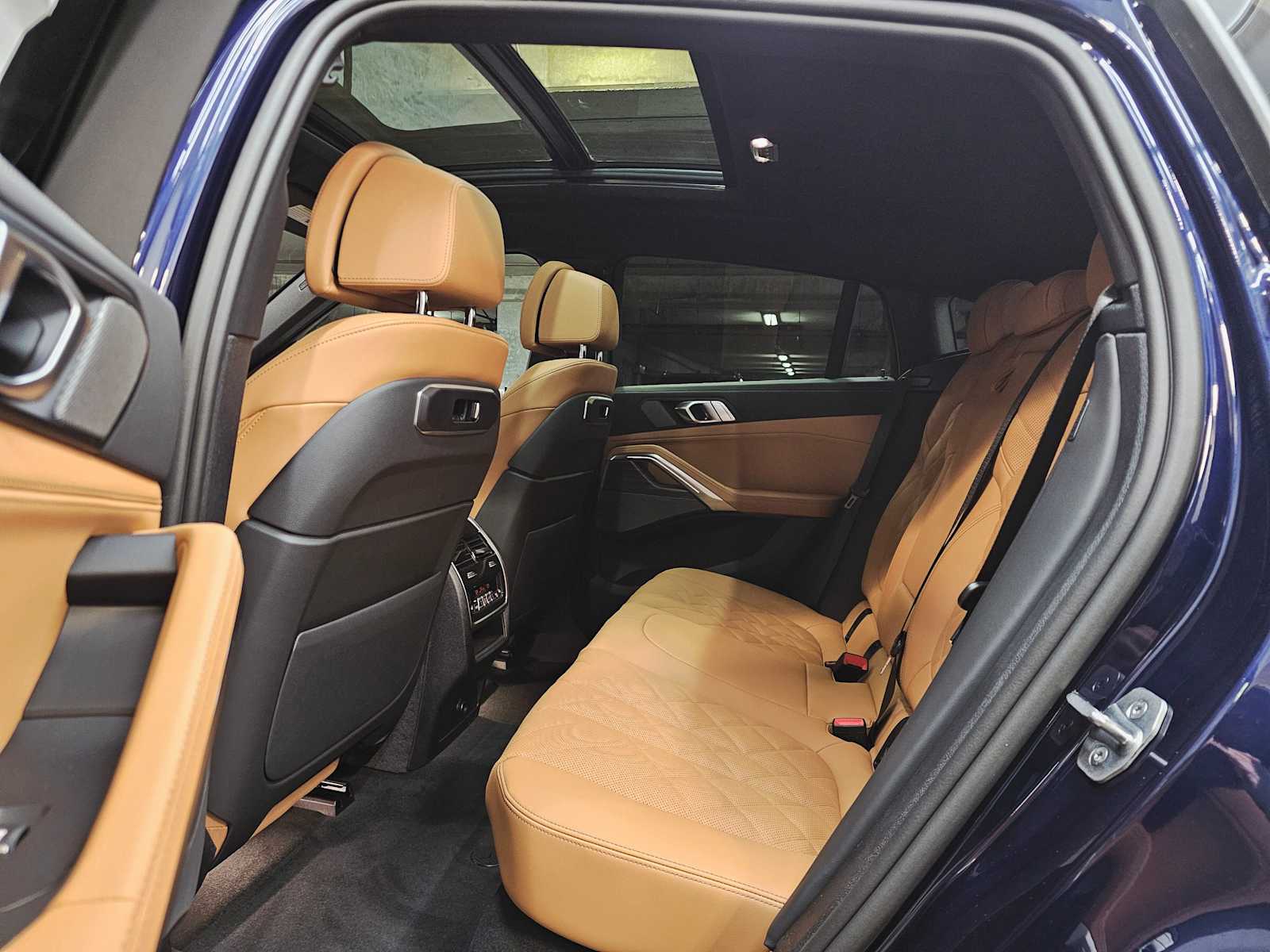 Thumbnail: 2026 BMW X6 - 25